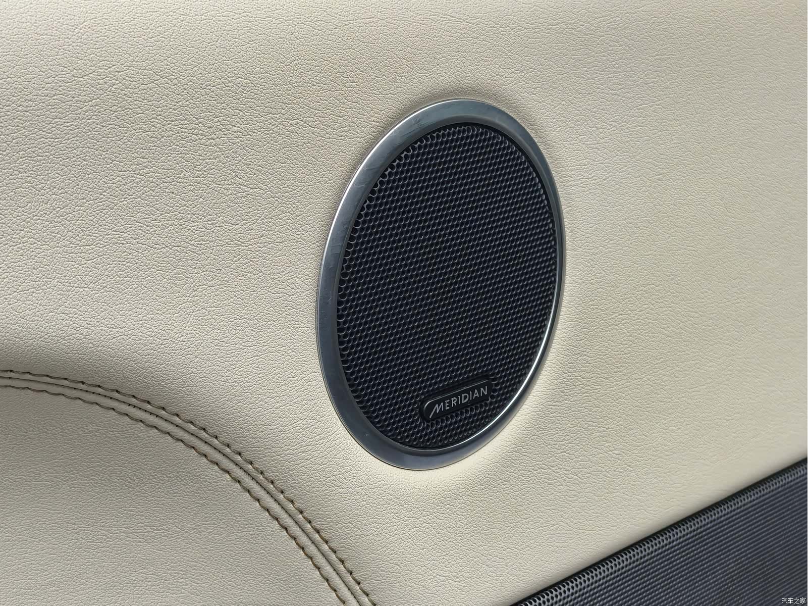 Land Rover Range Rover, 2015 10