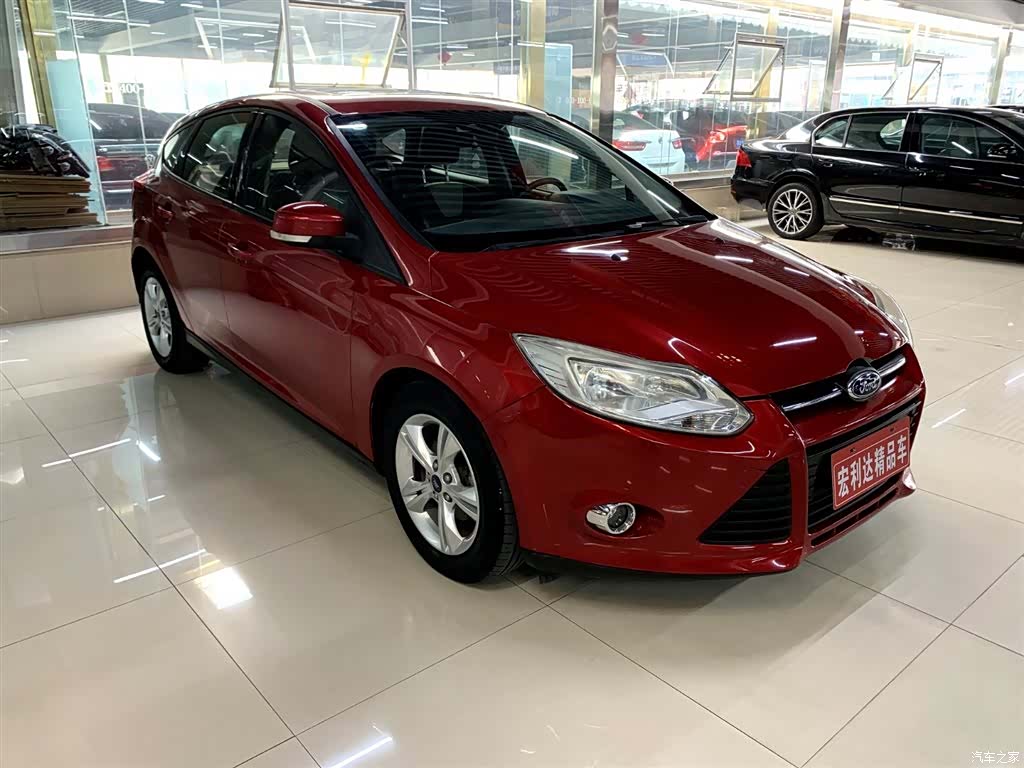 Ford Focus, 2013 9