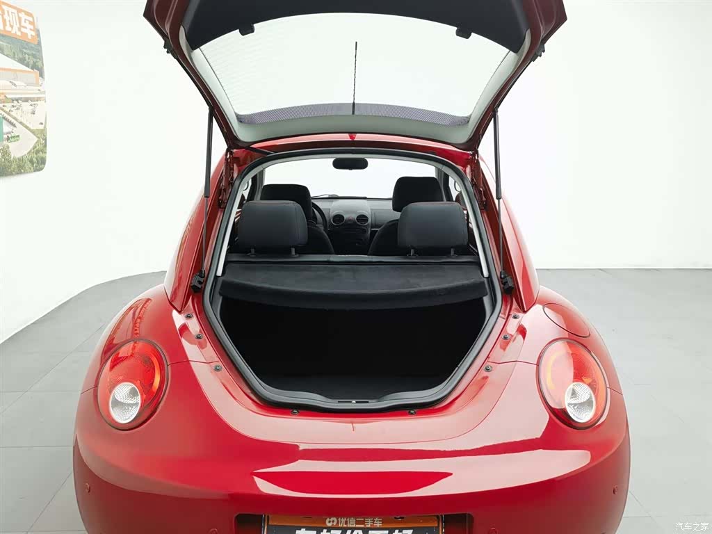 Volkswagen 1.6, 2011 16