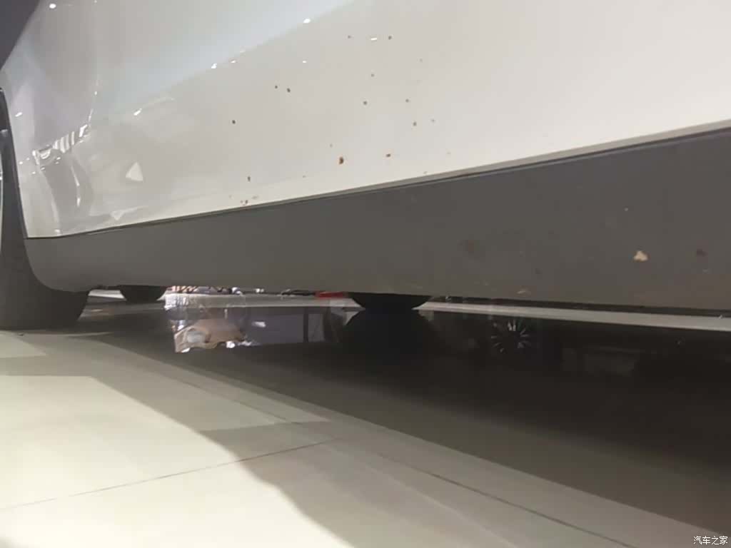 Tesla Model Y, 2021 21