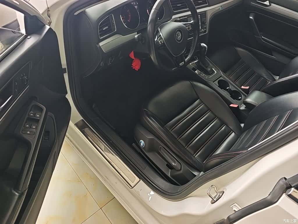 Volkswagen Lamando, 2017 16