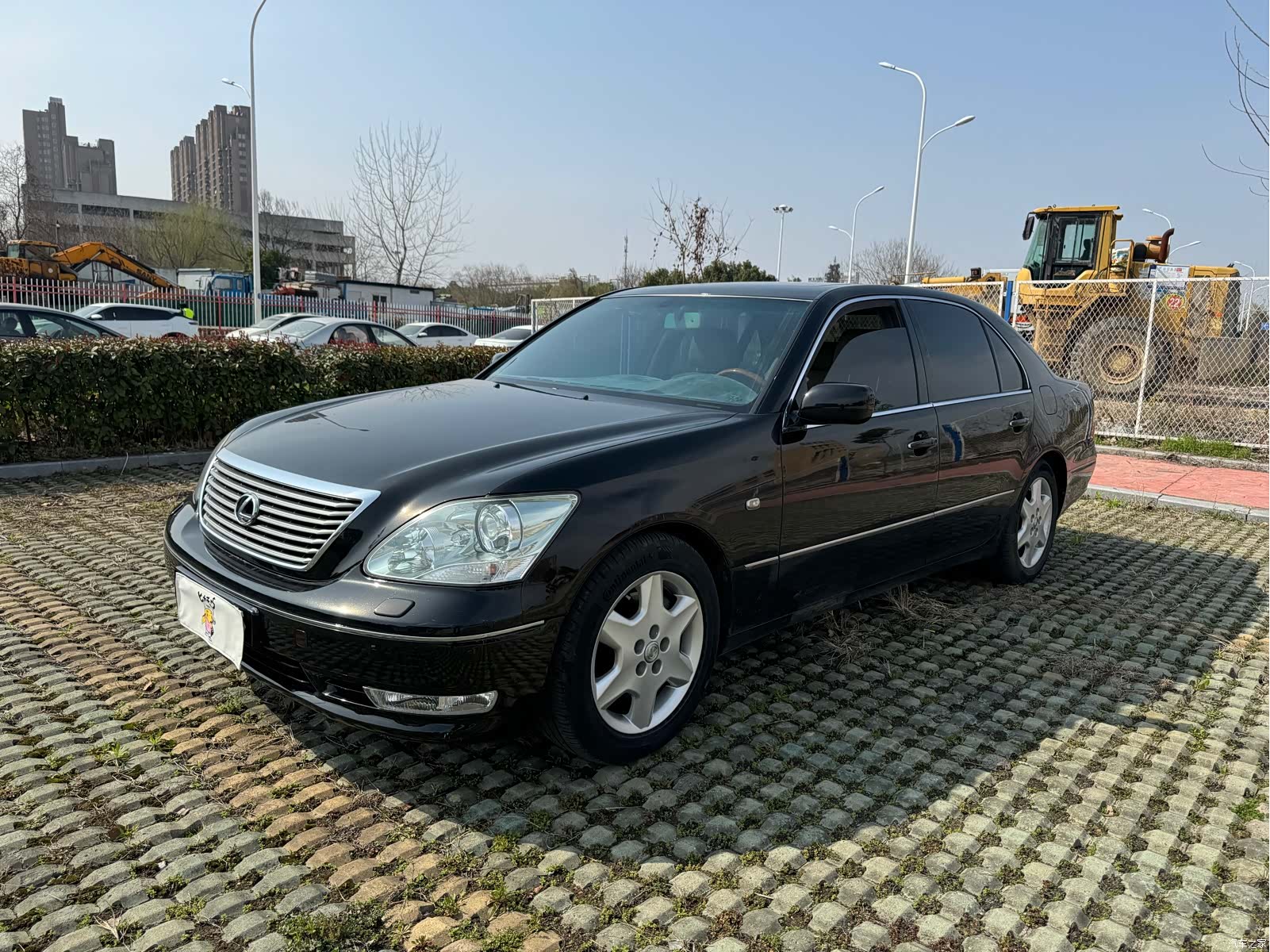Lexus LS, 2004 1
