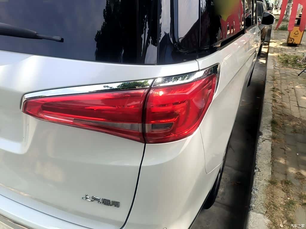 Buick GL8, 2017 8