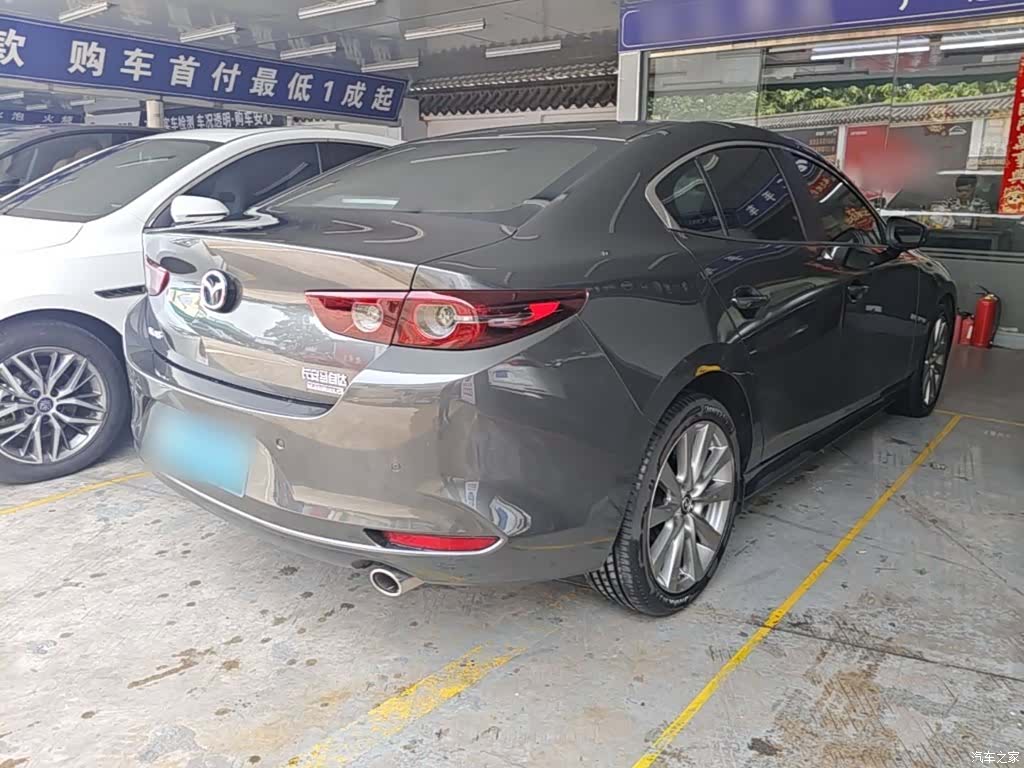 Mazda Mazda3, 2023 7