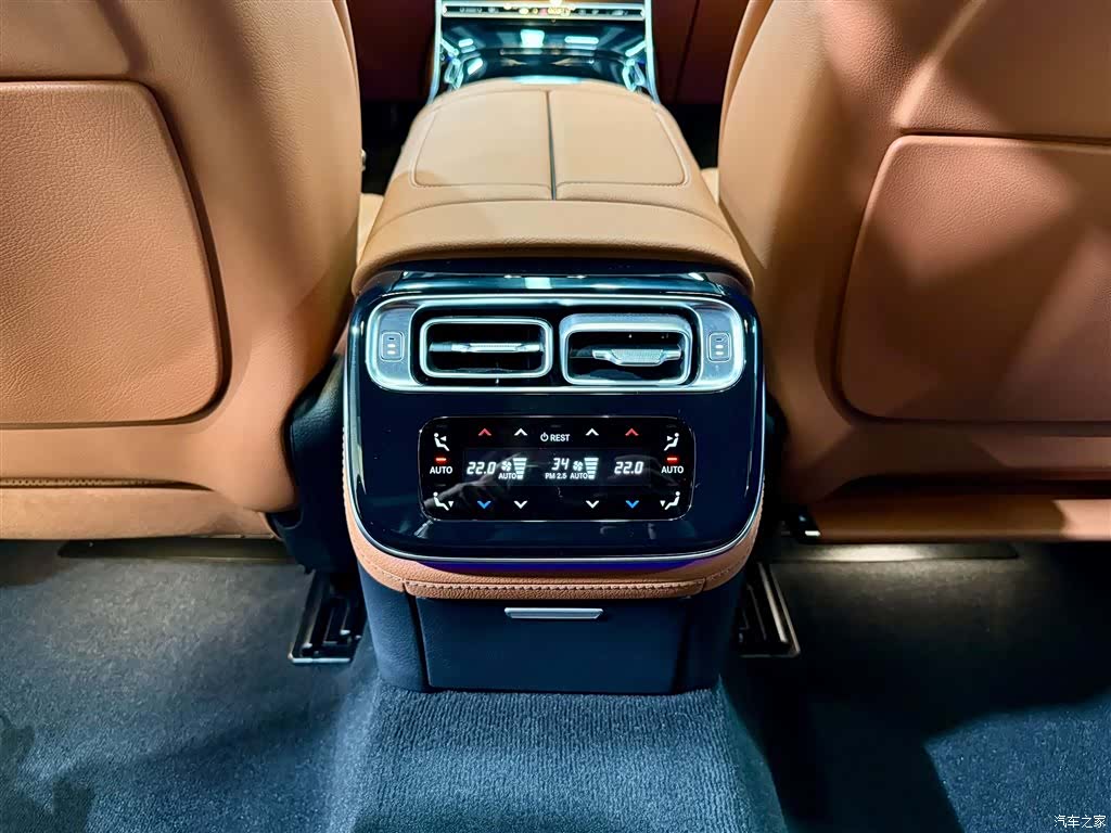 Mercedes-Benz S-Class, 2024 24
