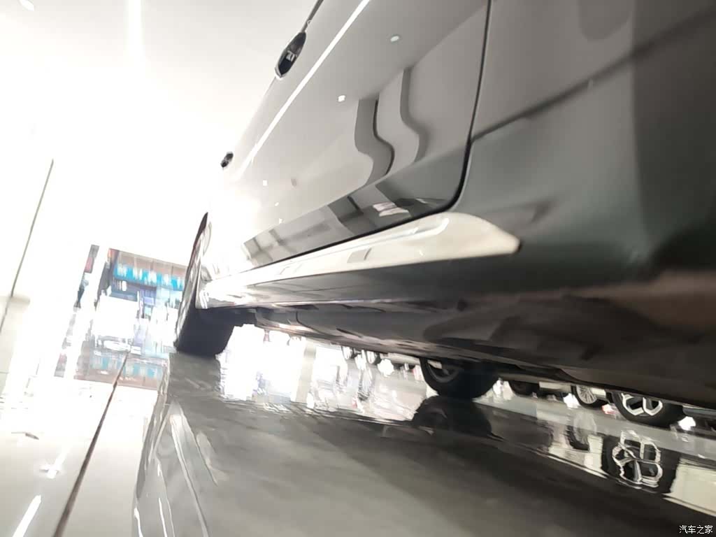 Toyota Crown, 2017 21