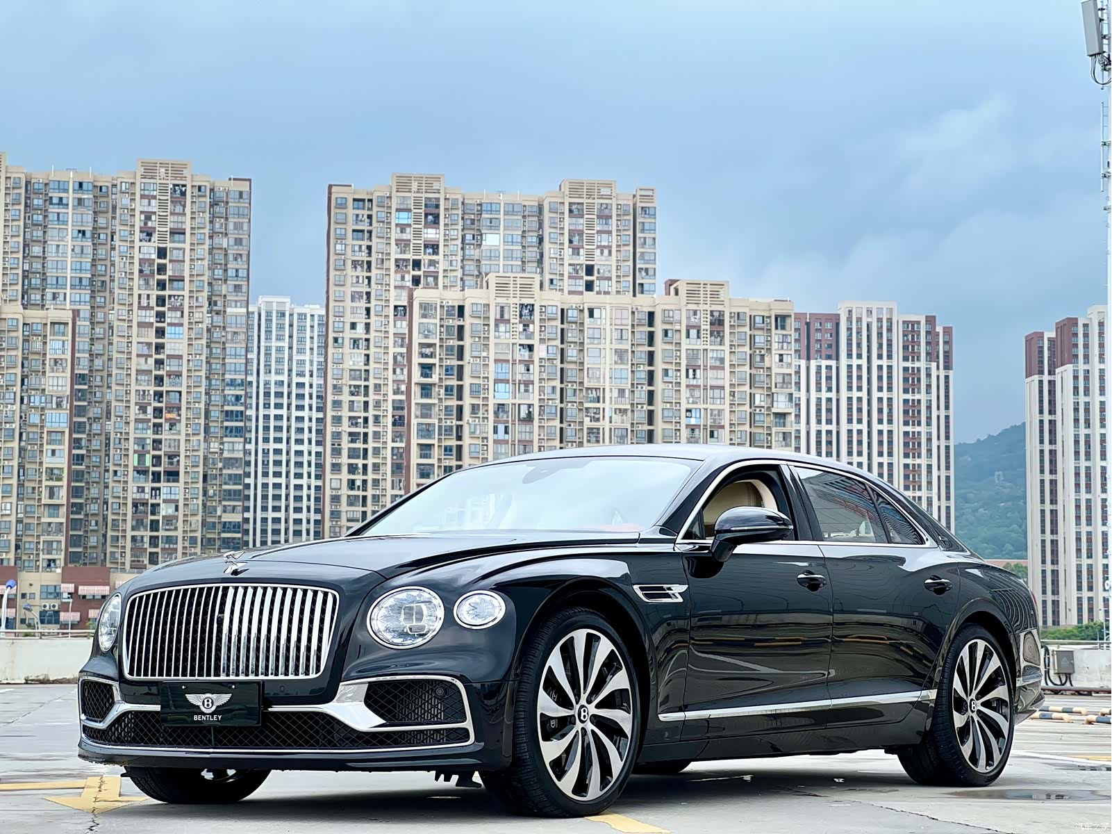 Bentley Flying Spur