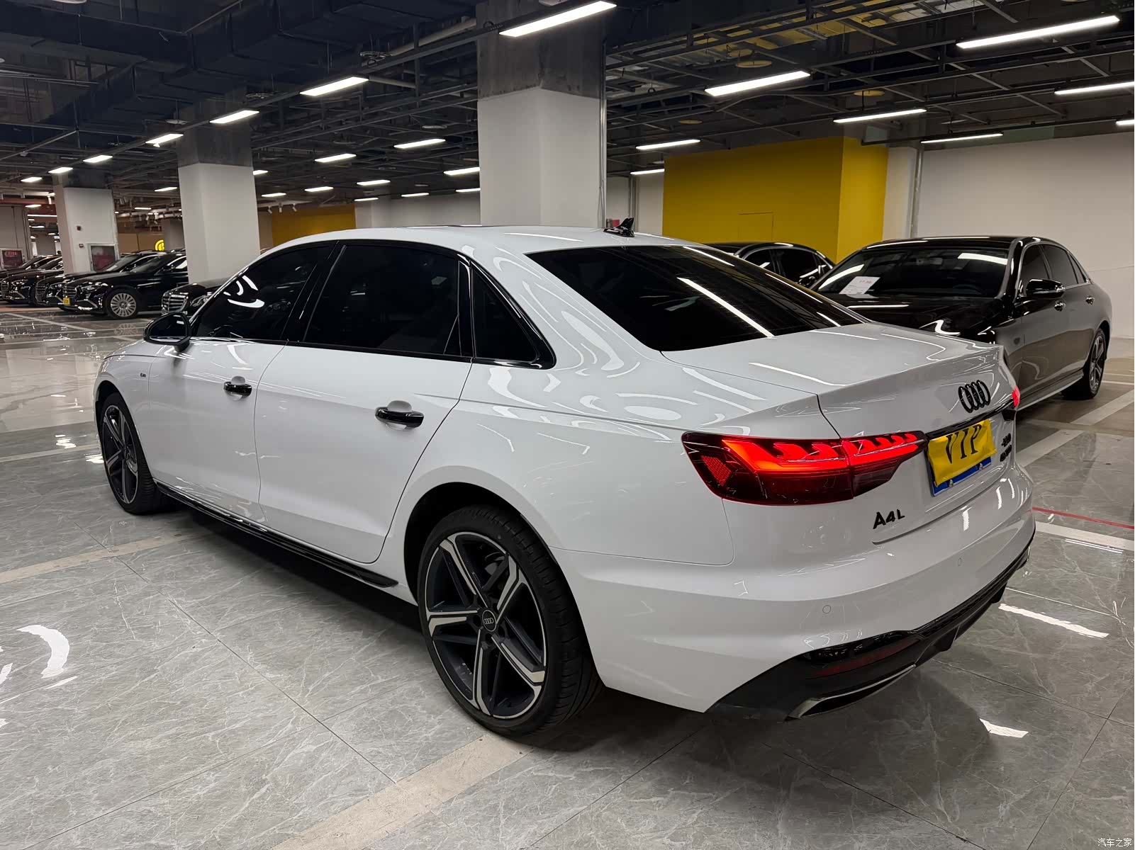 Audi A4L, 2024 16