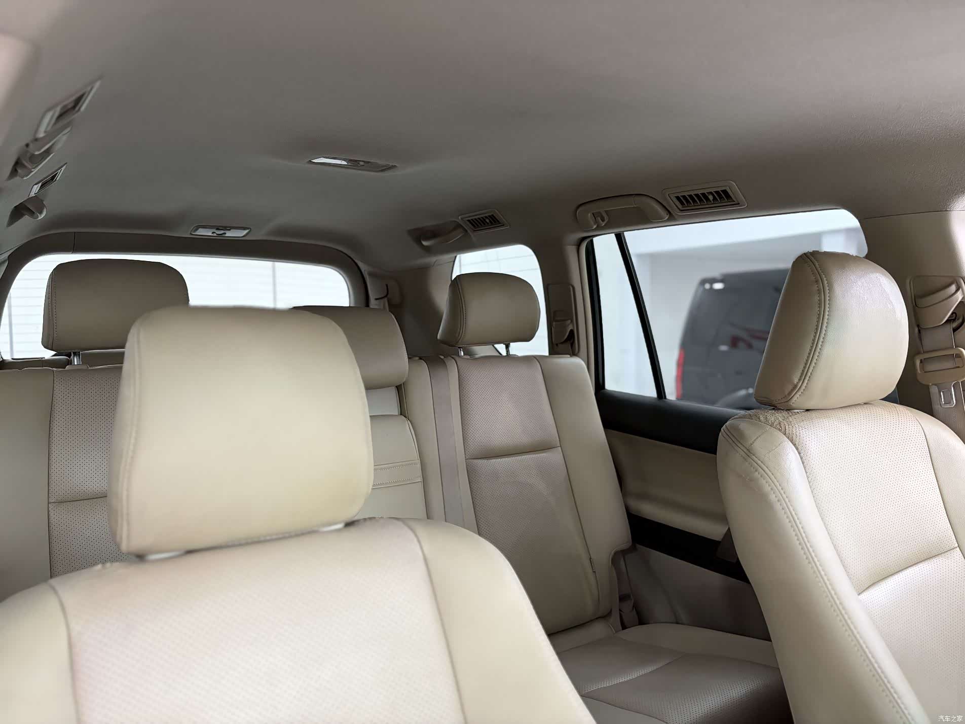 Toyota Prado, 2012 31