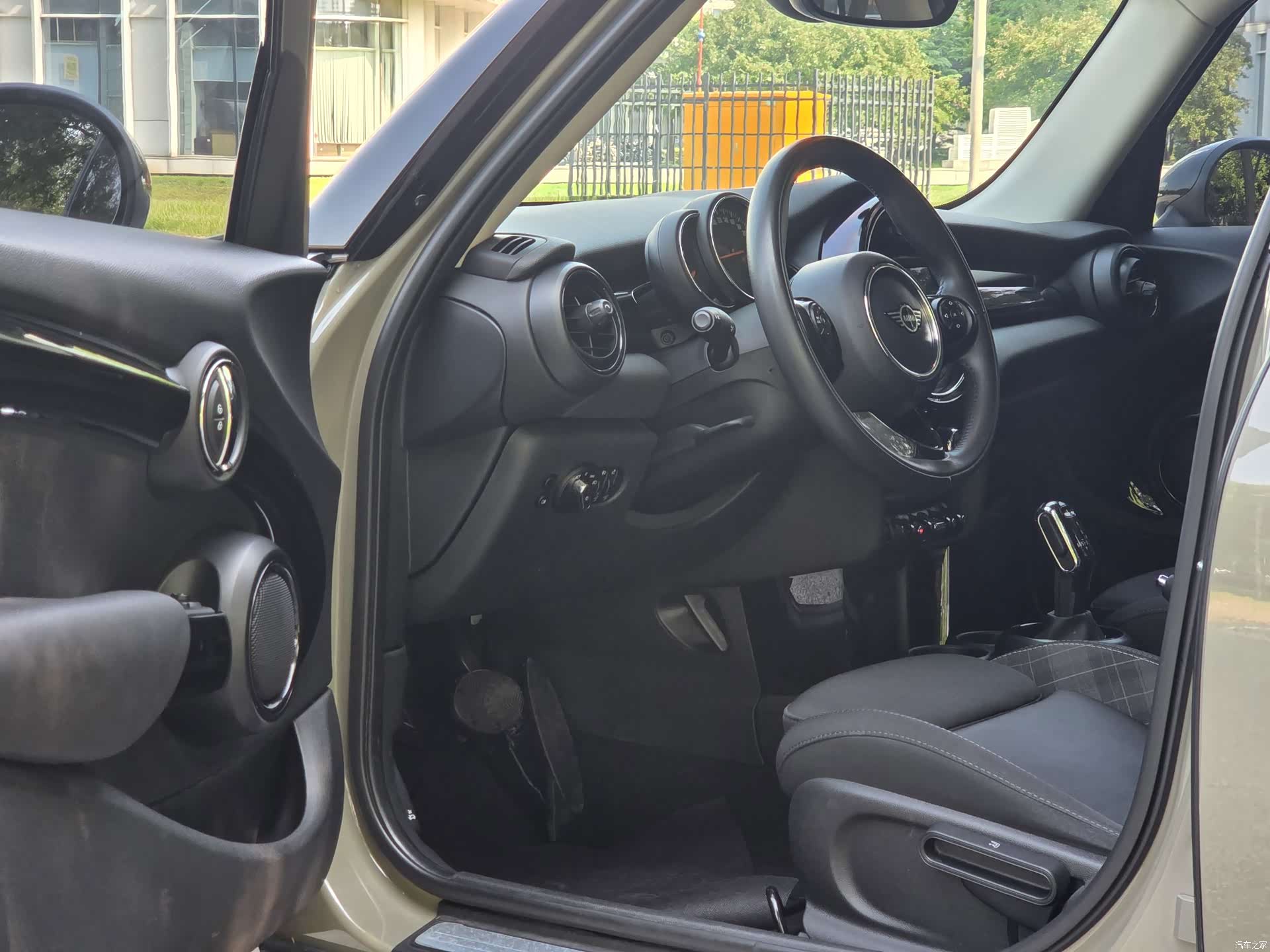 Mini Cooper, 2019 11