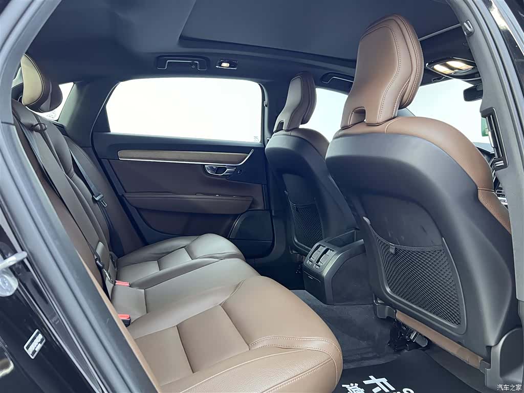 Volvo S90, 2025 22