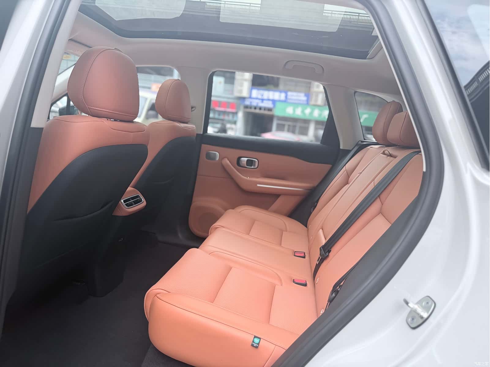 Leapmotor C10, 2025 8