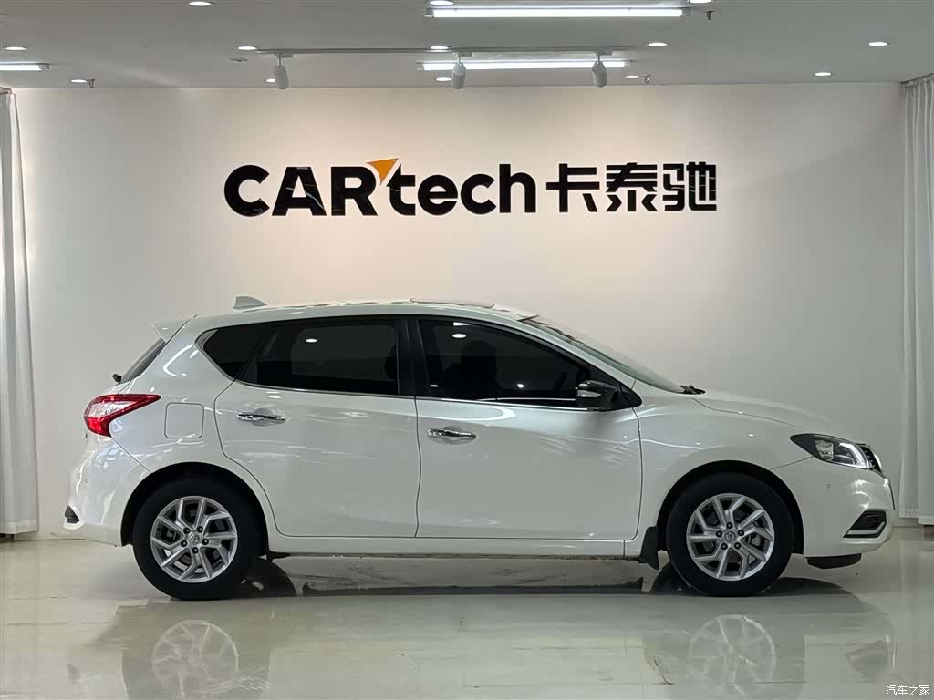 Nissan Tiida, 2022 4