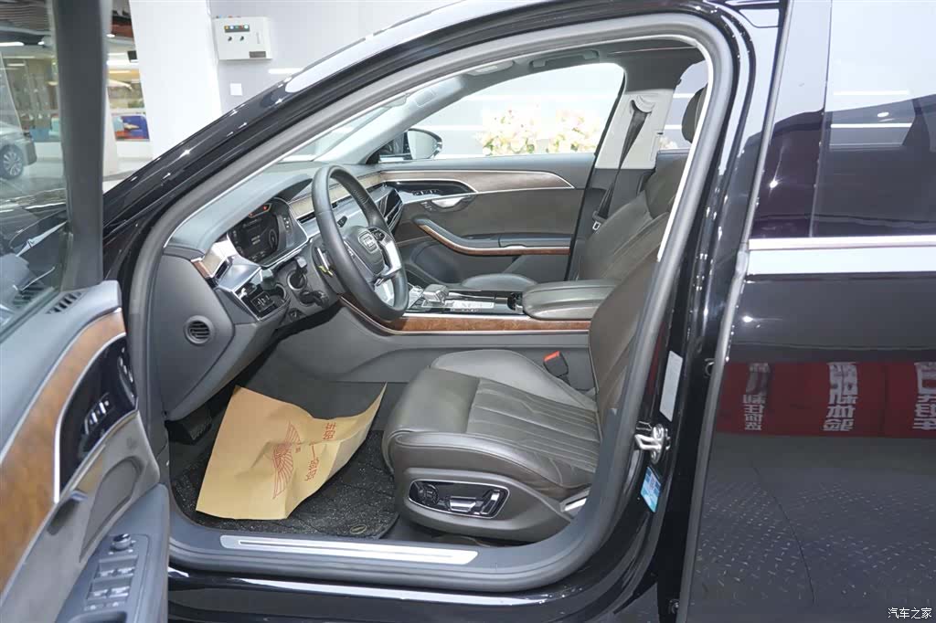 Audi A8L, 2020 19