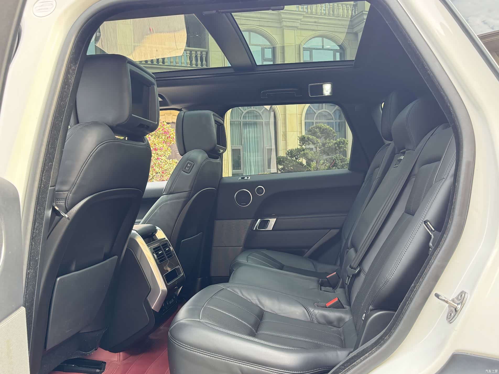 Land Rover Range Rover, 2018 15