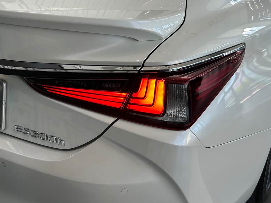 Lexus ES 2024, фото 21