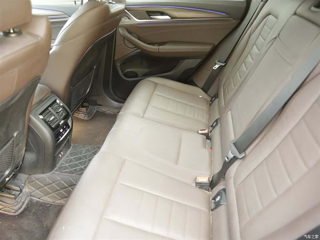 BMW X3, 2021 9