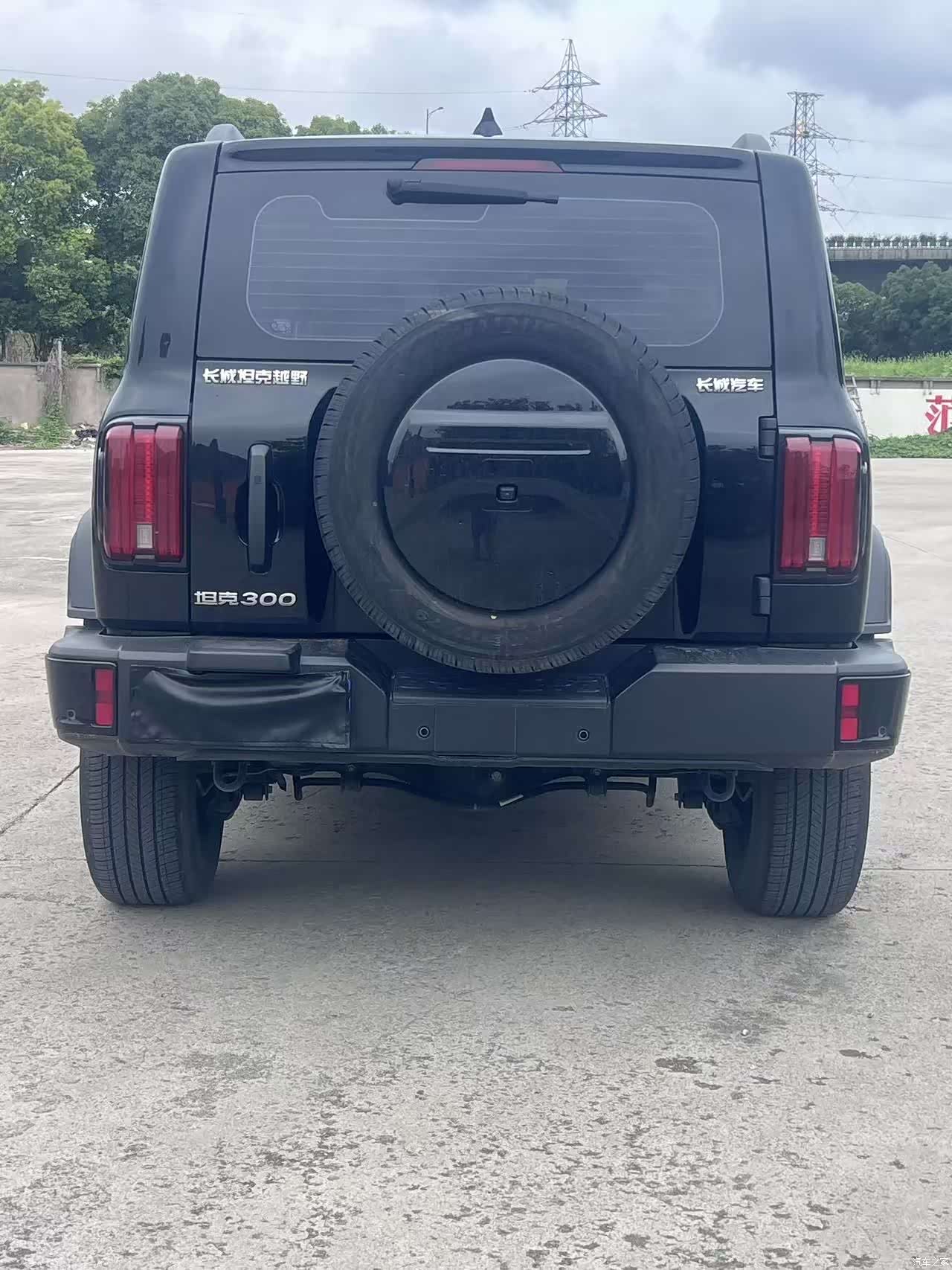 Tank 300, 2023 12