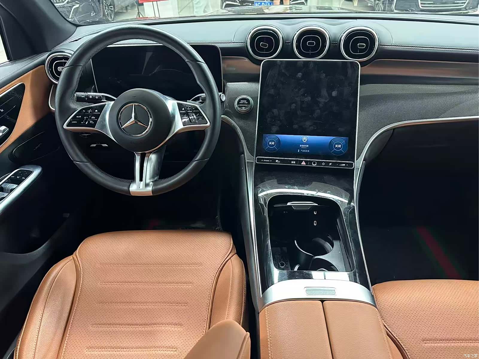 Mercedes-Benz GLC, 2023 4