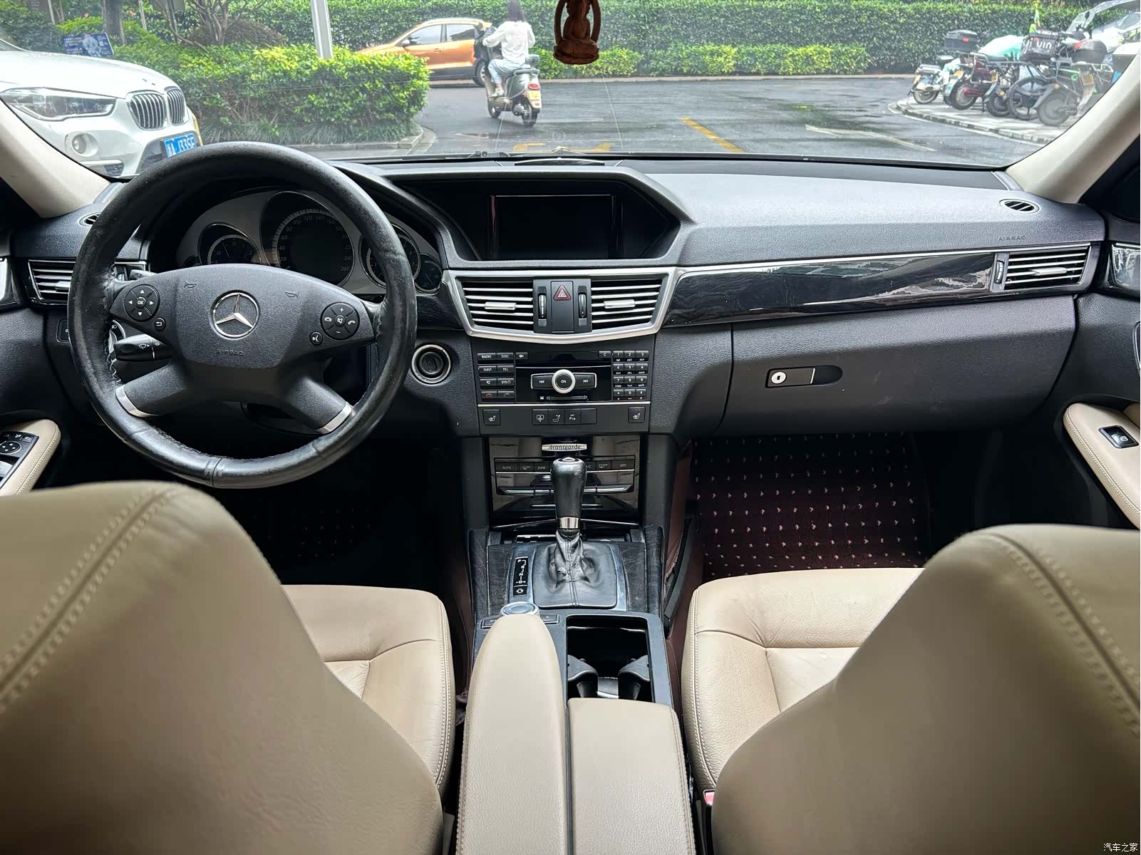 Mercedes-Benz E-Class, 2012 14