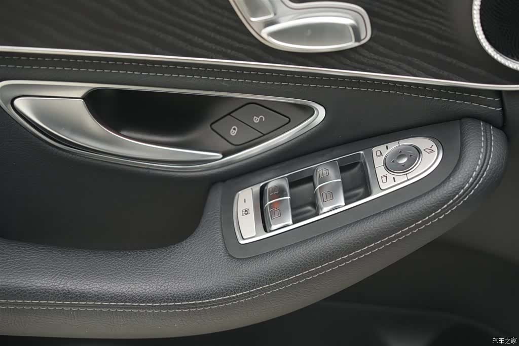 Mercedes-Benz C-Class, 2019 26
