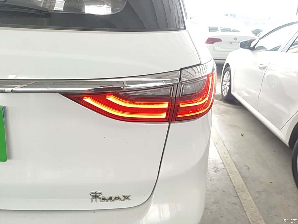 BYD Song, 2017 8