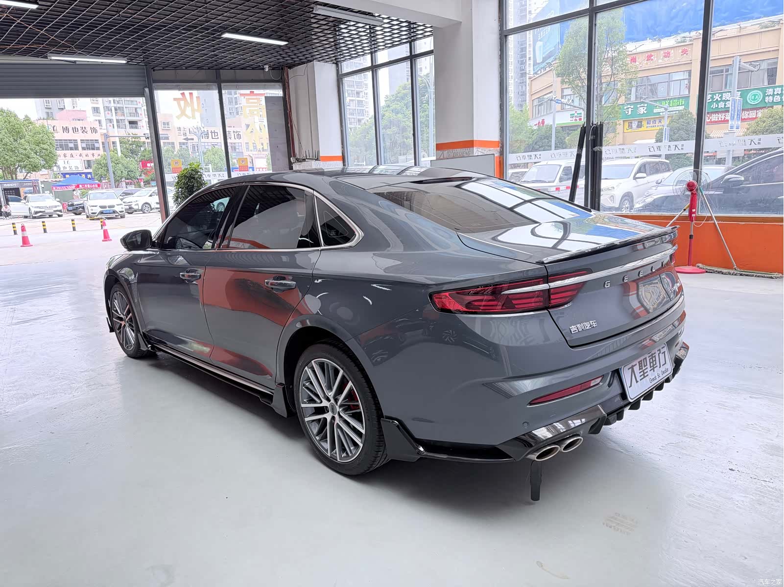 Geely Coolray, 2024 12