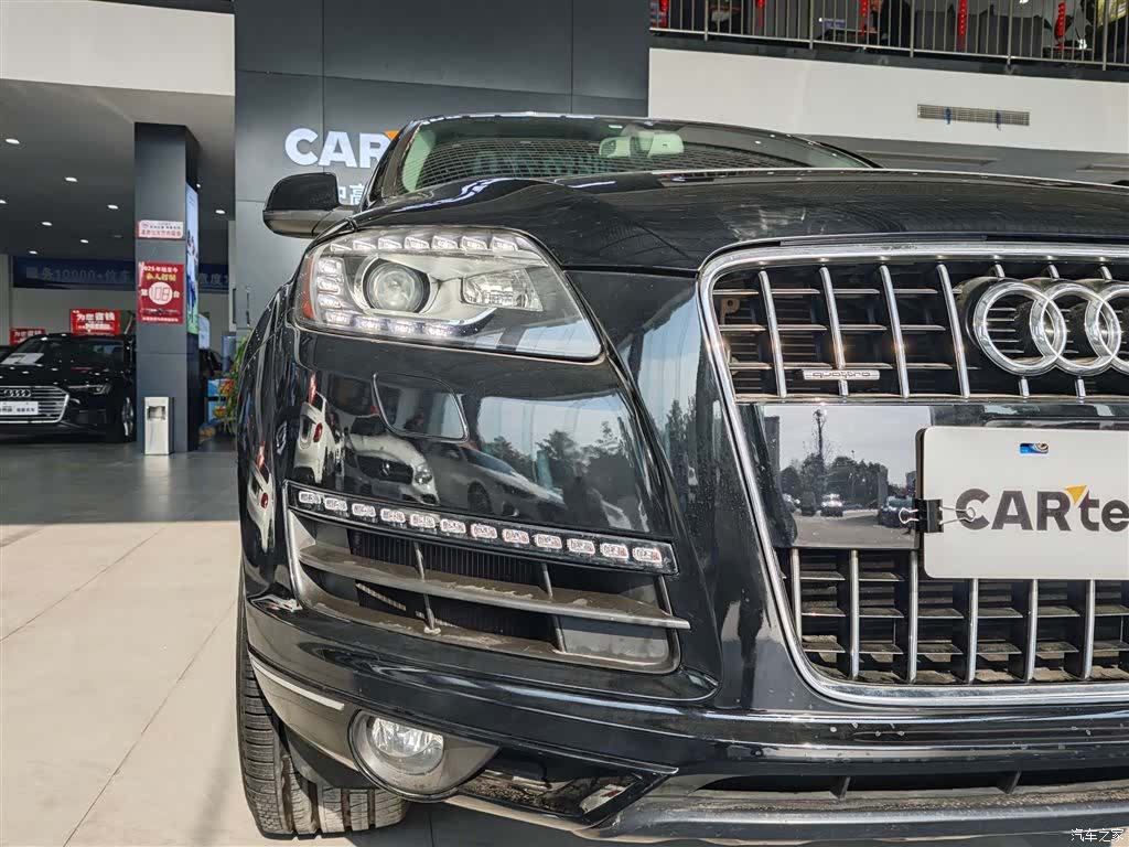 Audi Q7, 2015 11