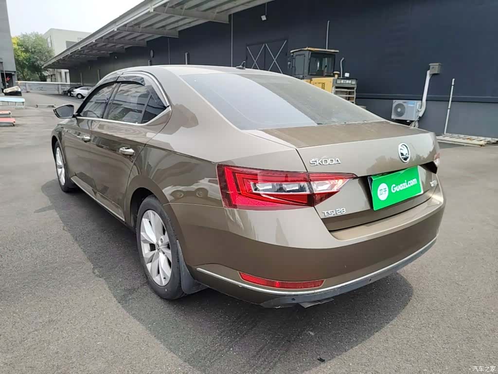 Skoda Superb, 2018 все фото