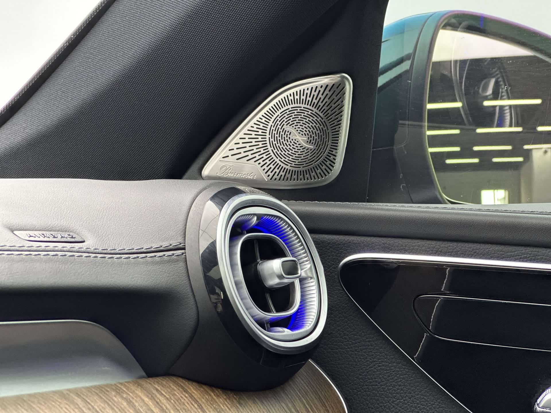 Mercedes-Benz C-Class, 2022 13