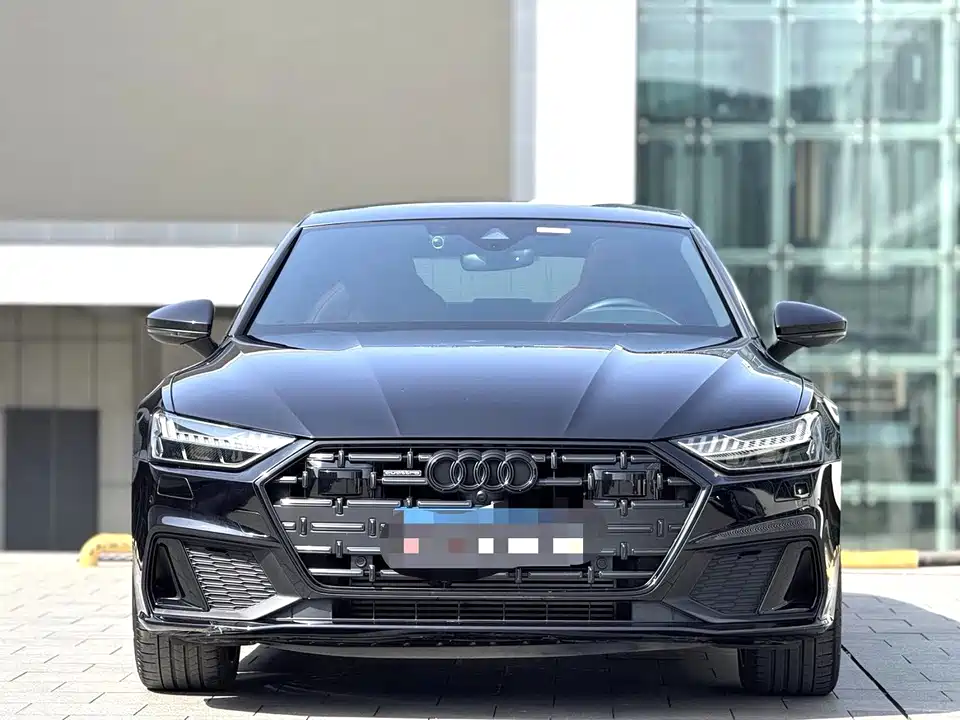 Audi A7L