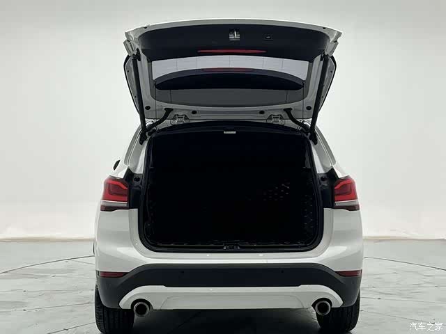 BMW X1, 2021 25