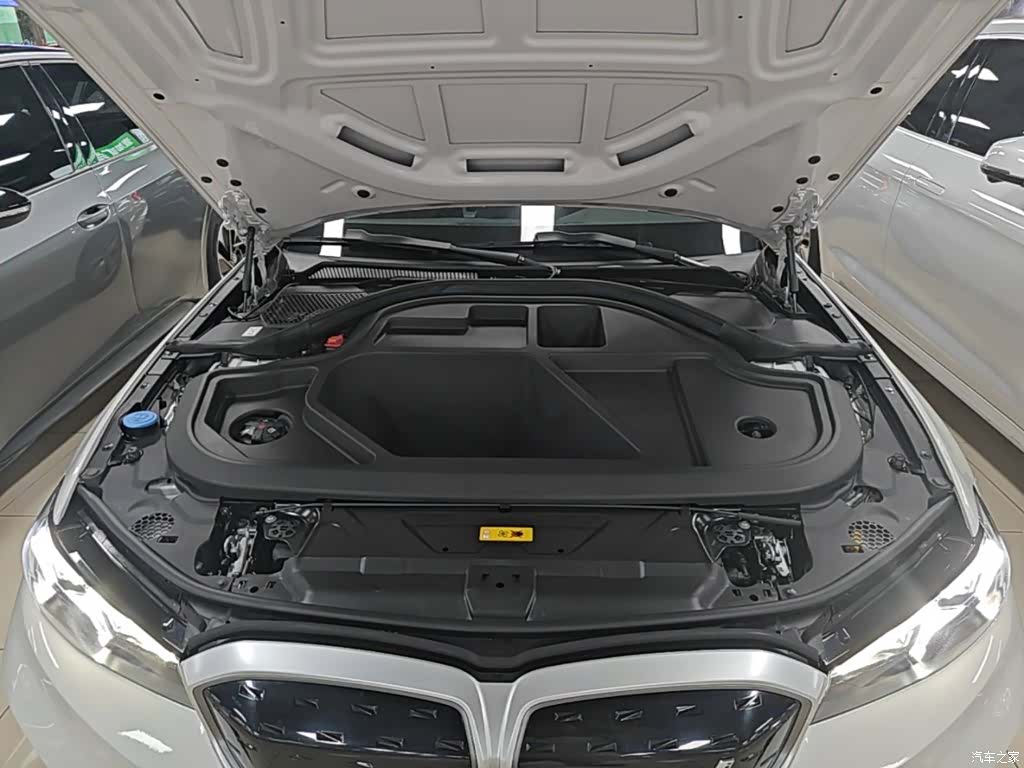 BMW i3, 2024 20