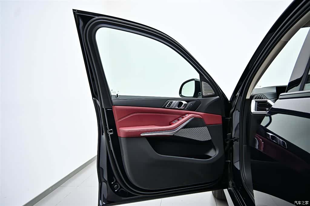 BMW X5, 2025 20