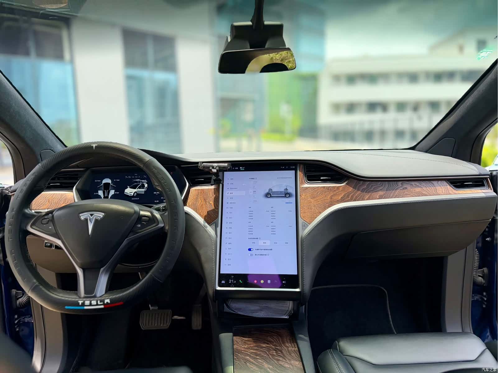 Tesla Model X, 2019 8