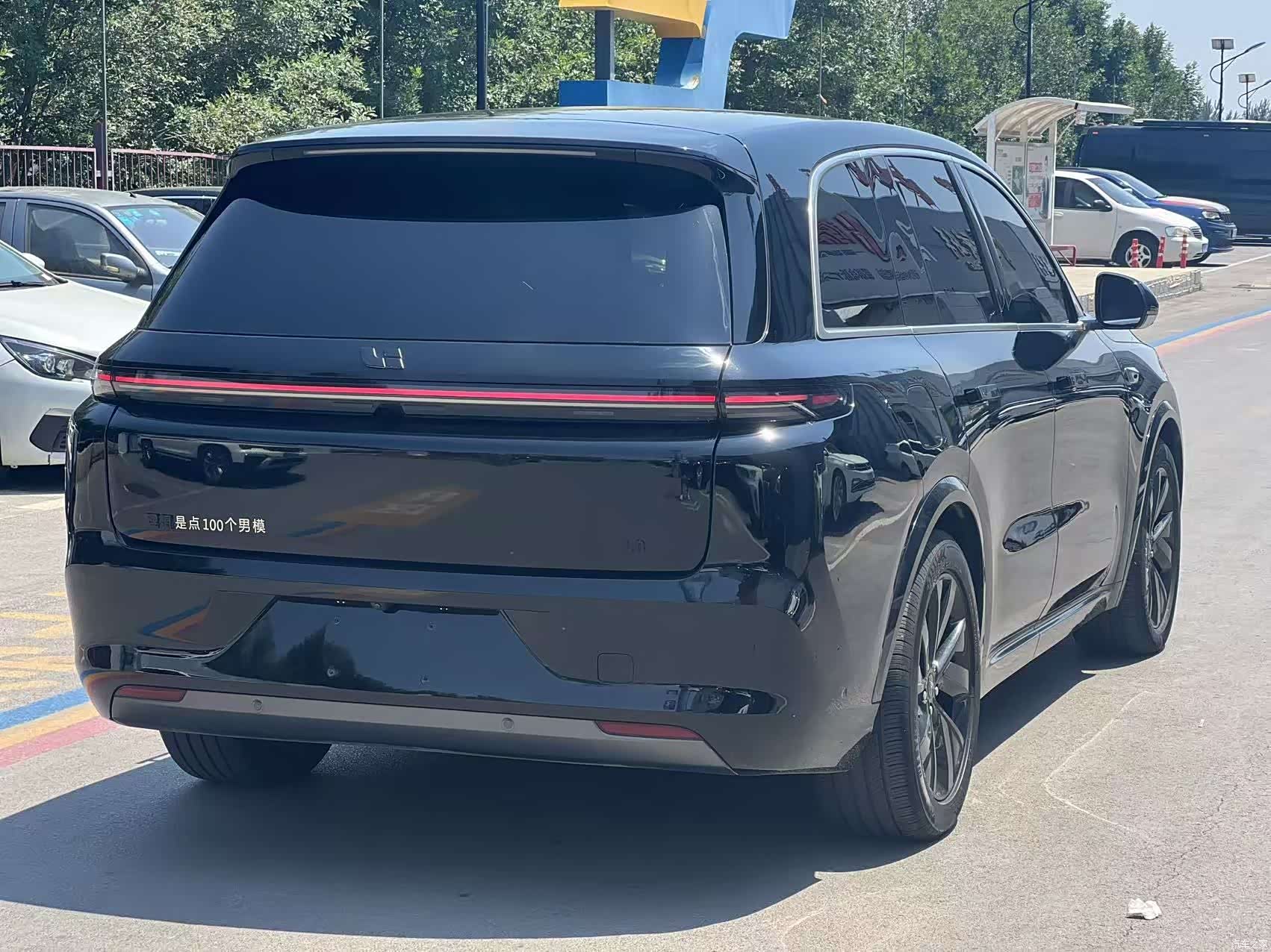 Li Auto L8, 2023 12