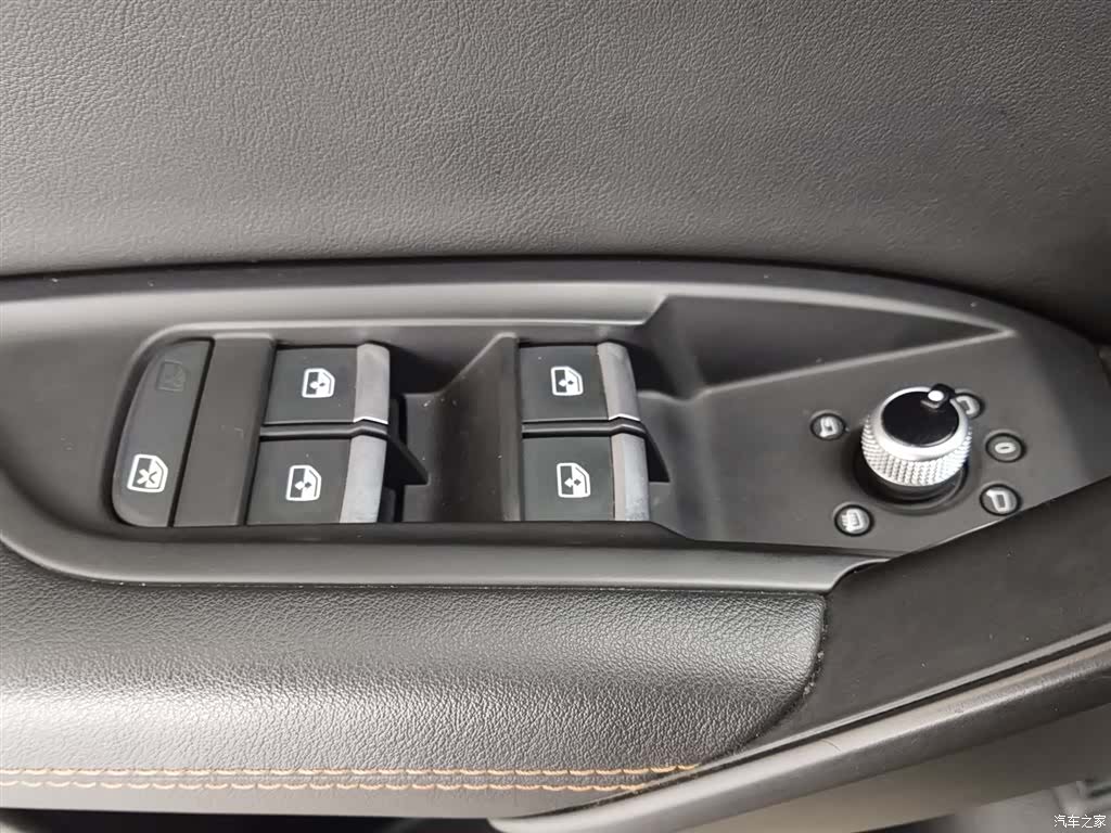 Audi Q5L, 2018 9