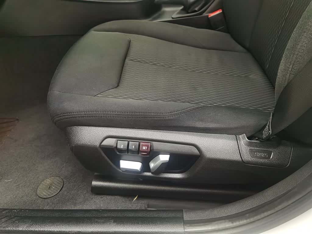 BMW 1 Series, 2016 20