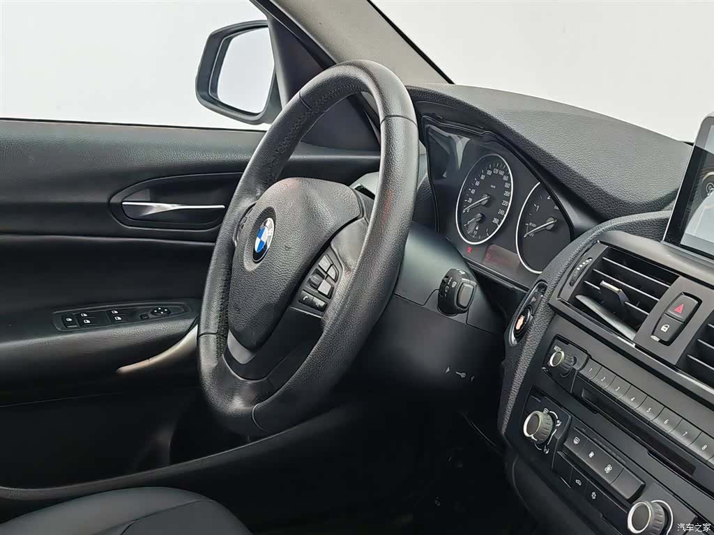 BMW 1 Series, 2012 22