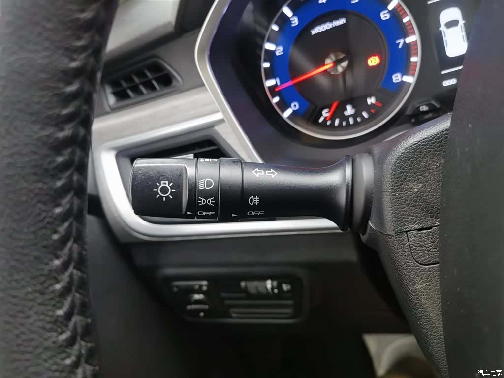 Geely X3, 2019 21