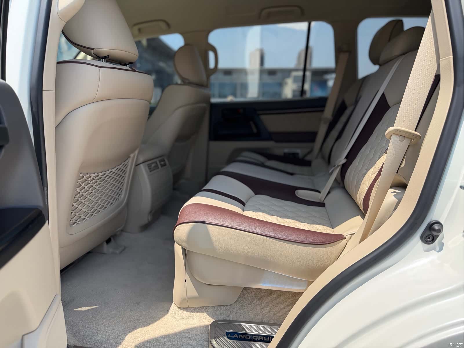 Toyota Land Cruiser, 2020 9