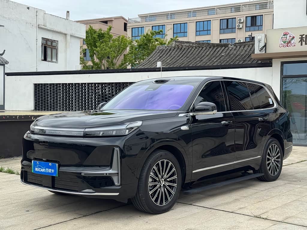 Geely Galaxy M9
