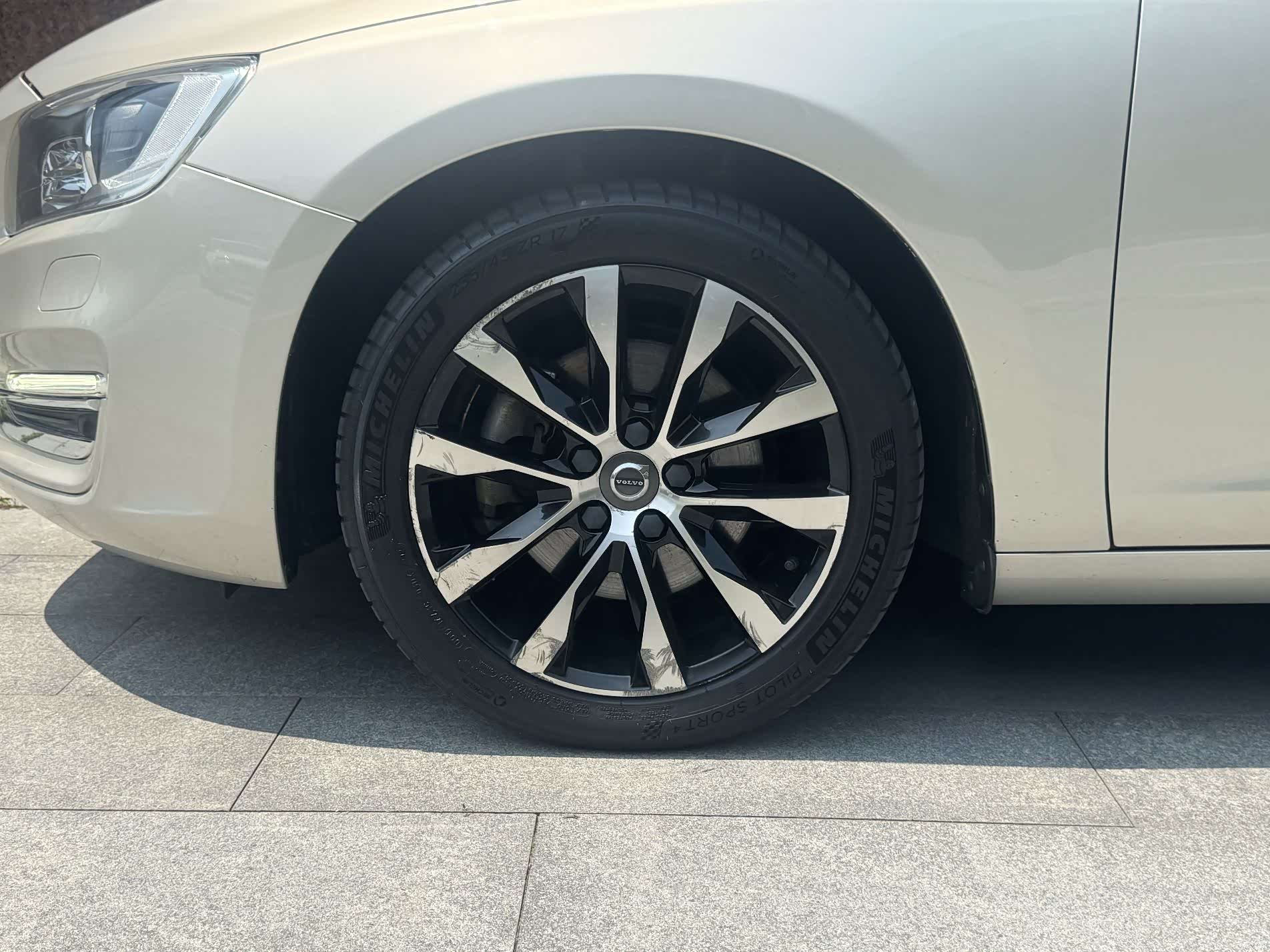 Volvo S60, 2019 4