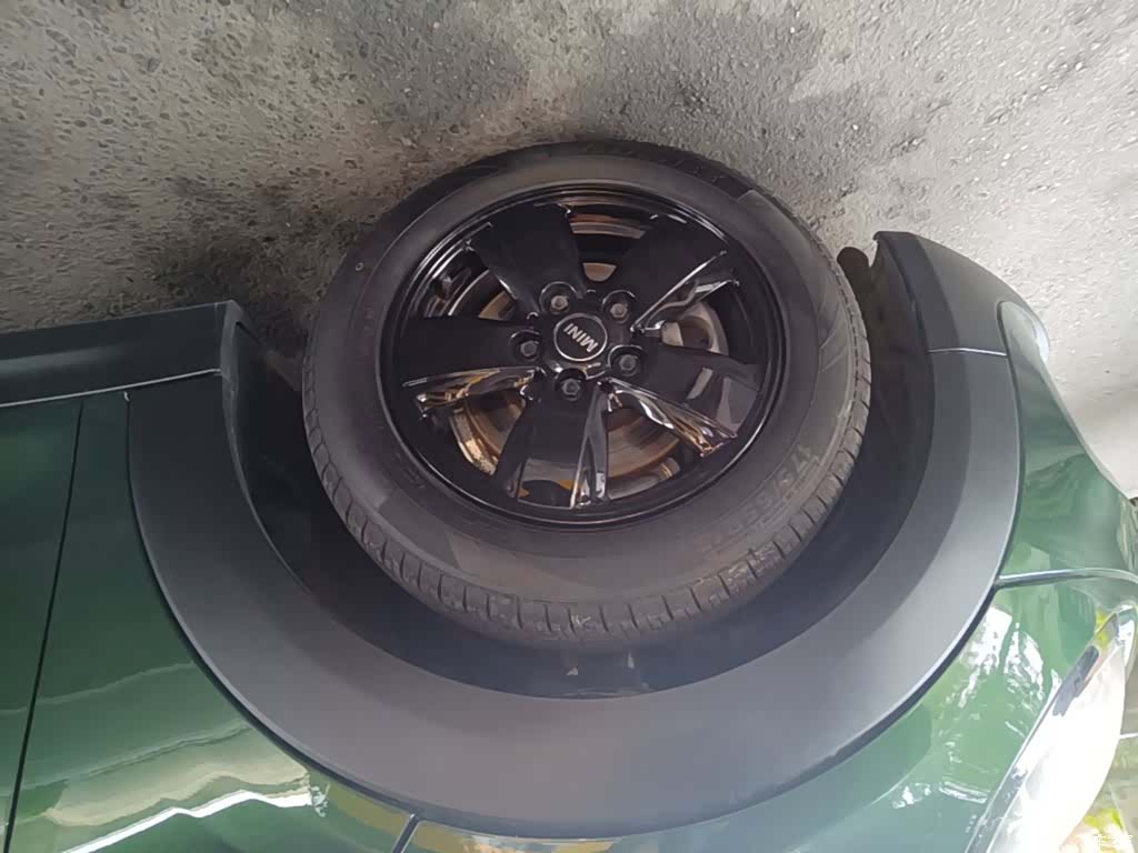 Mini ONE, 2015 23