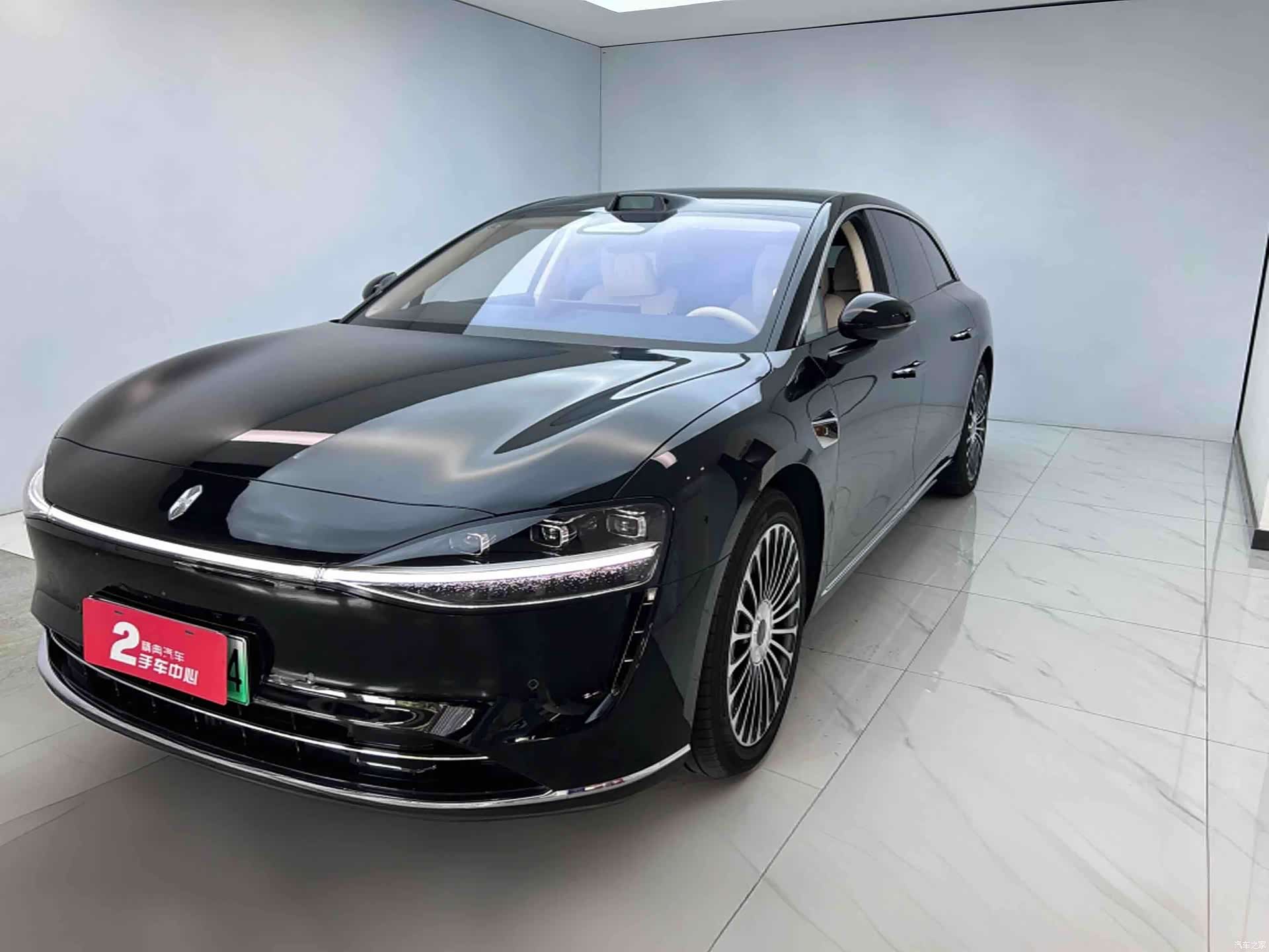 Stelato S9, 2025 1