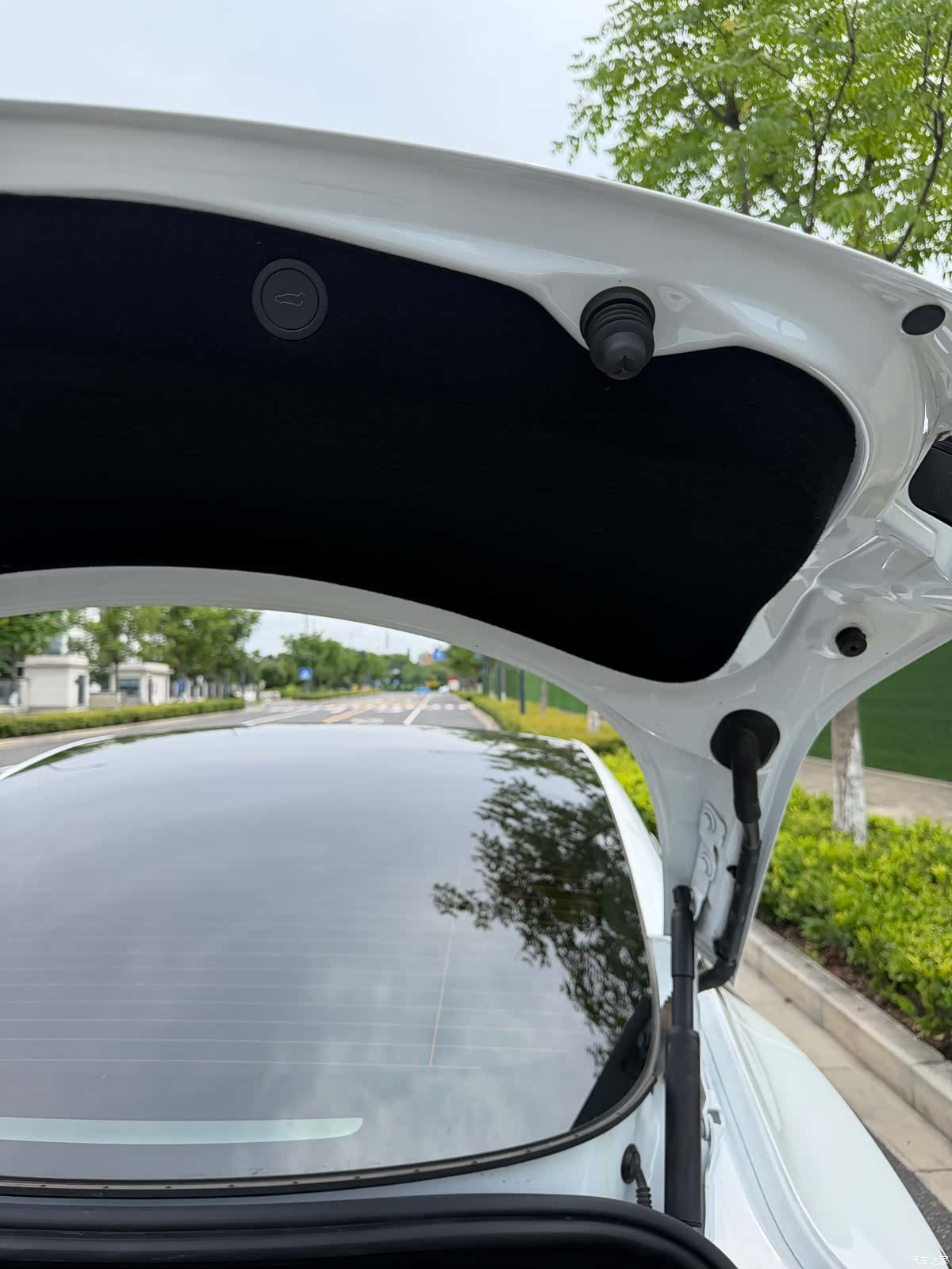 Tesla Model 3, 2024 8