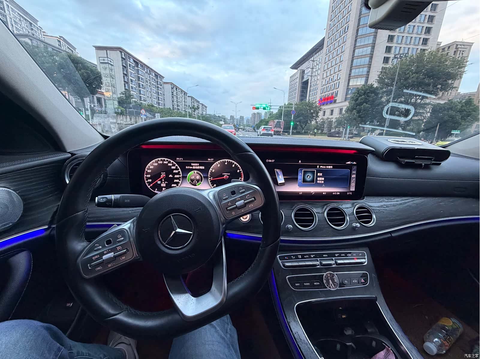 Mercedes-Benz E-Class, 2019 6