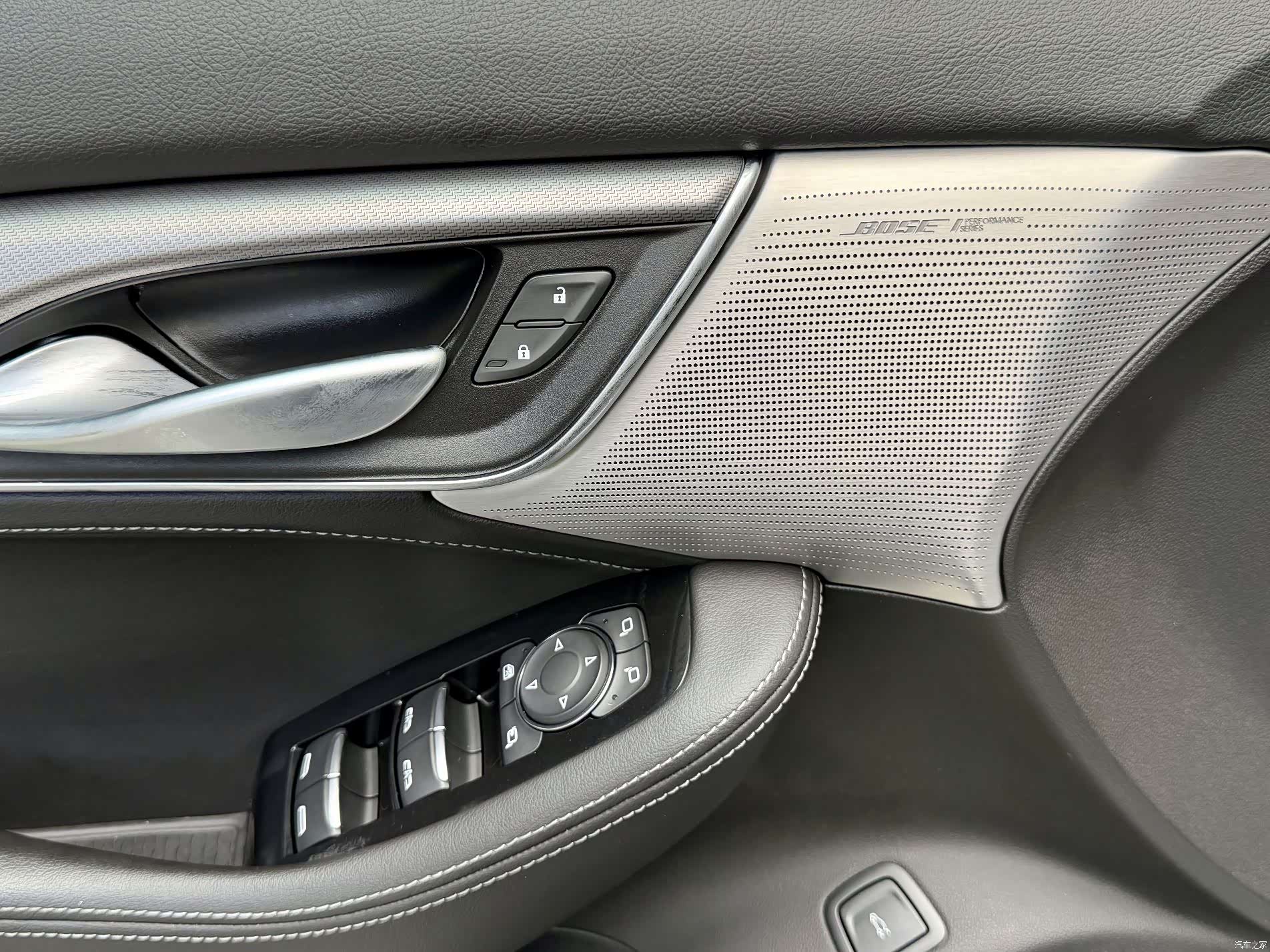 Cadillac CT5, 2022 16