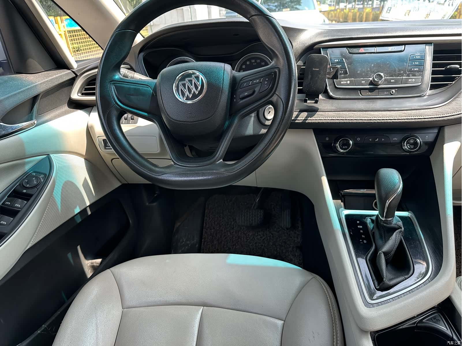 Buick GL6, 2017 9