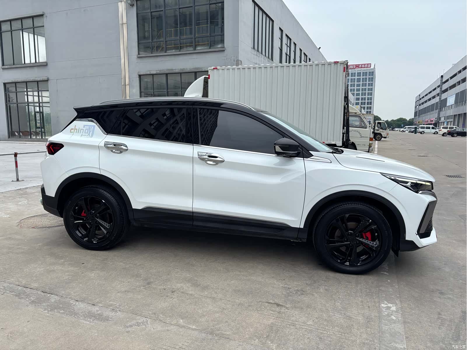 Geely Coolray, 2022 4